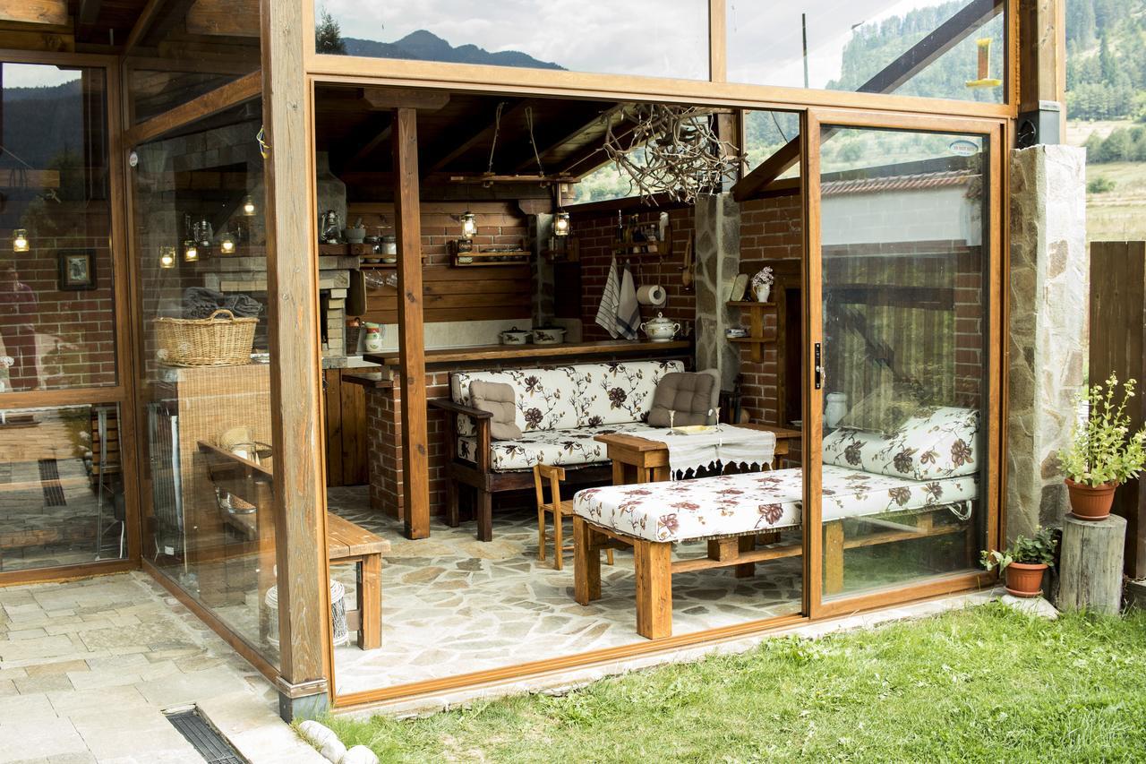 Boutique Hotel The White Pine Samokov Eksteriør bilde