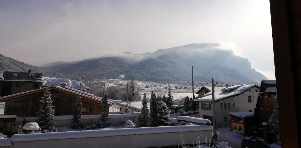 Boutique Hotel The White Pine Samokov Eksteriør bilde
